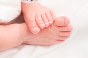 赤ちゃんの足の写真