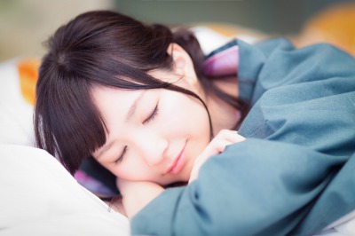 好きな人の声で眠くなる理由を解説 そこには意外な事実が